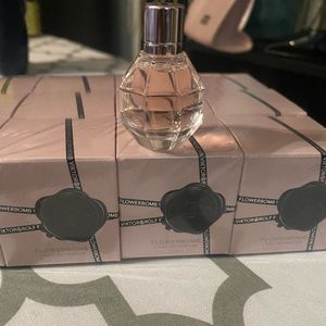 Victor Rolf flower bomb .24fl oz samples